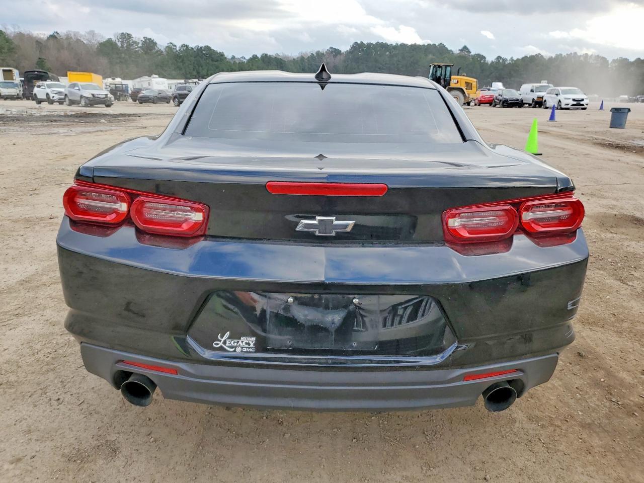 2021 Chevrolet Camaro Ls - Фото 6