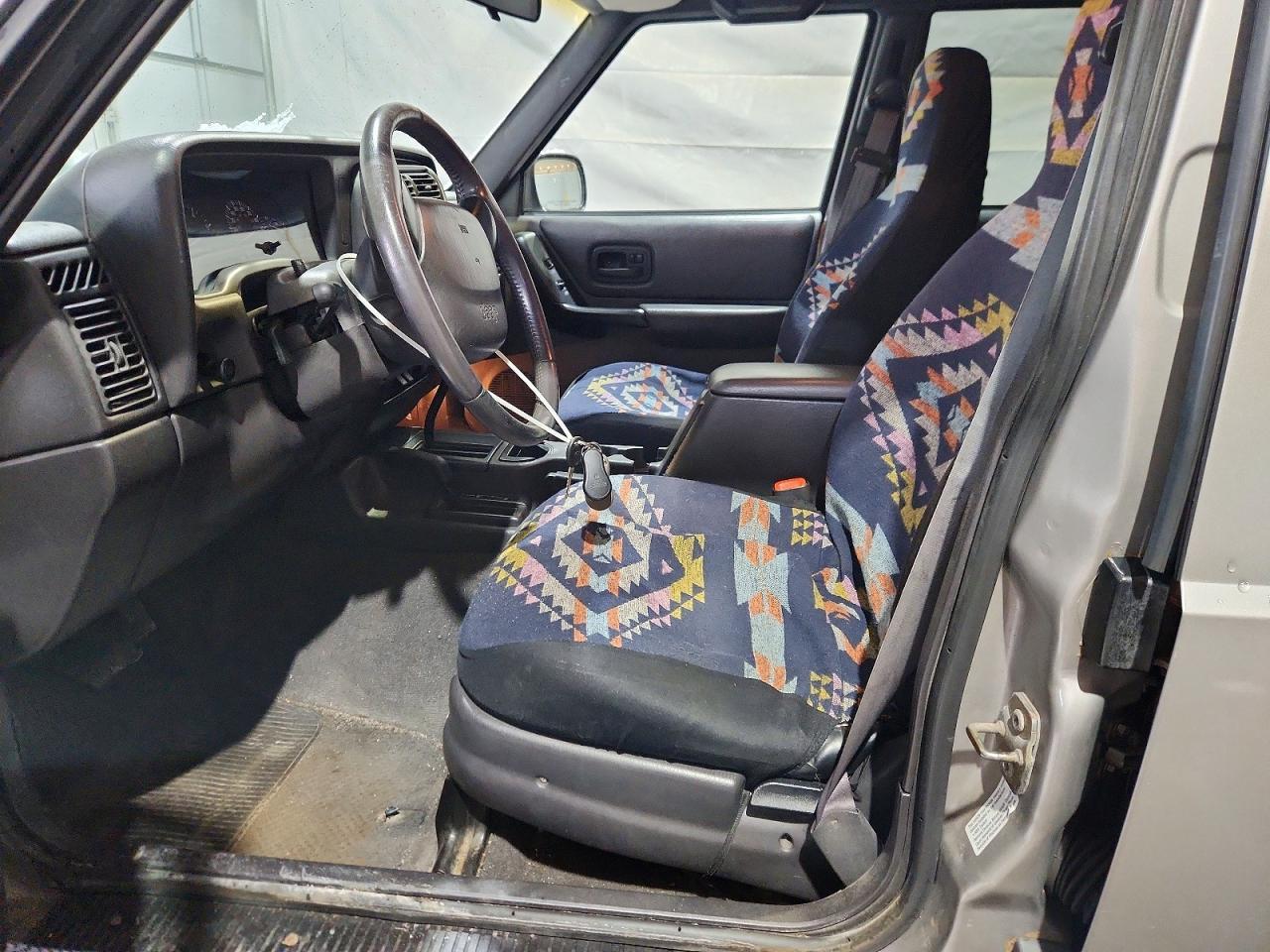 2001 Jeep Cherokee Sport - Фото 7
