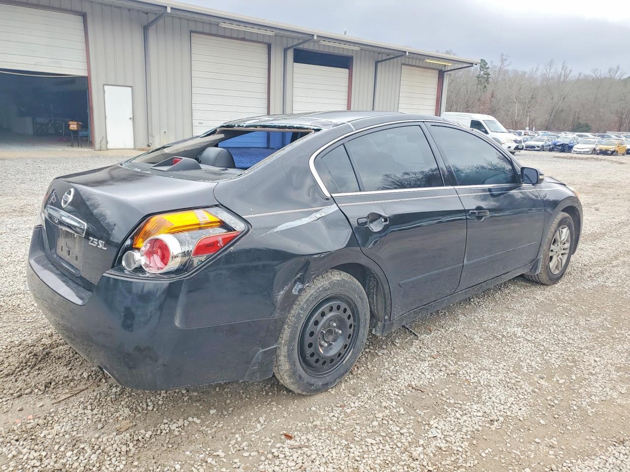 2012 Nissan Altima Base - Фото 3