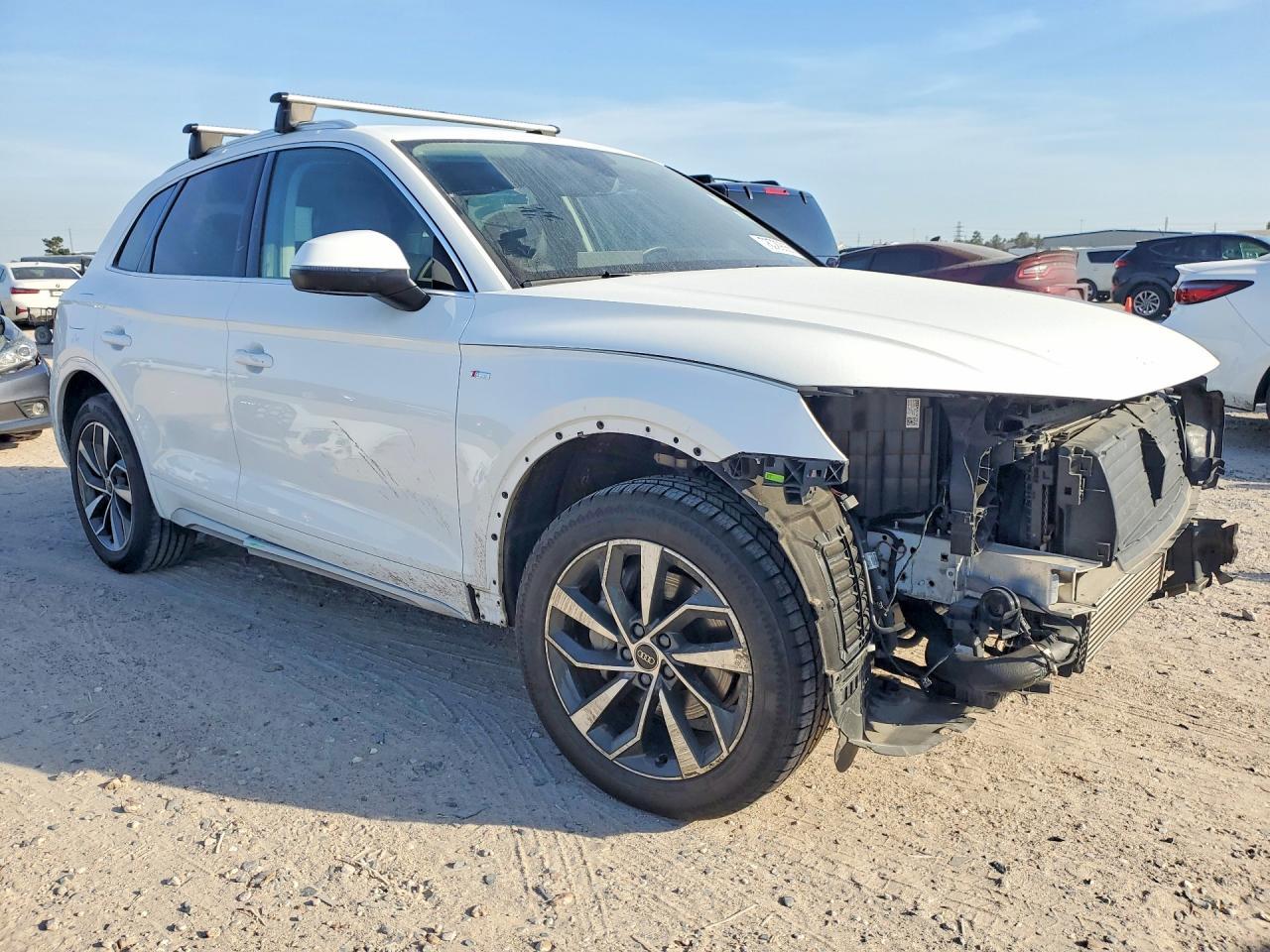 2024 Audi Q5 Premium Plus 45 - Image 4
