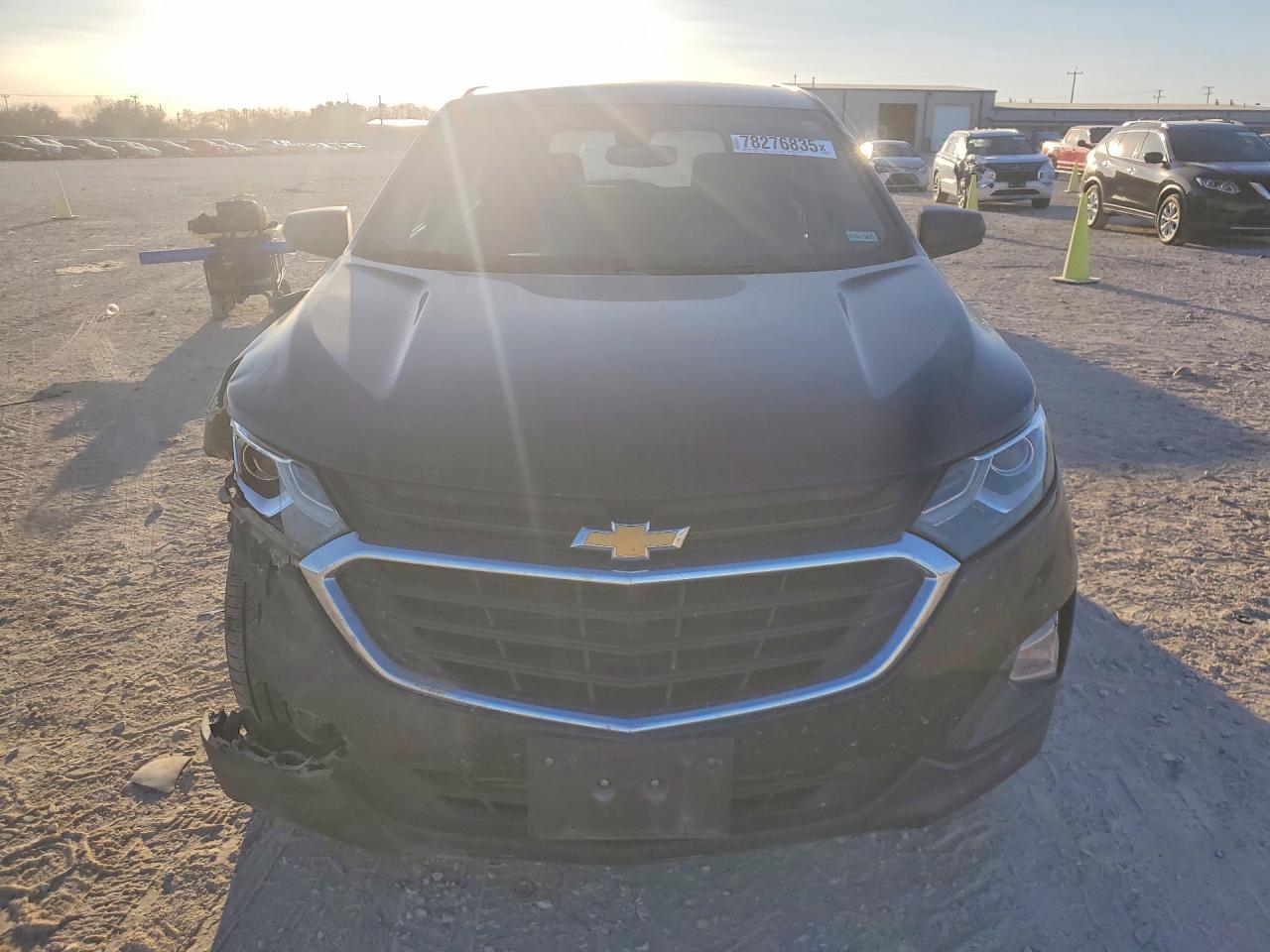 2021 Chevrolet Equinox Ls - Фото 5