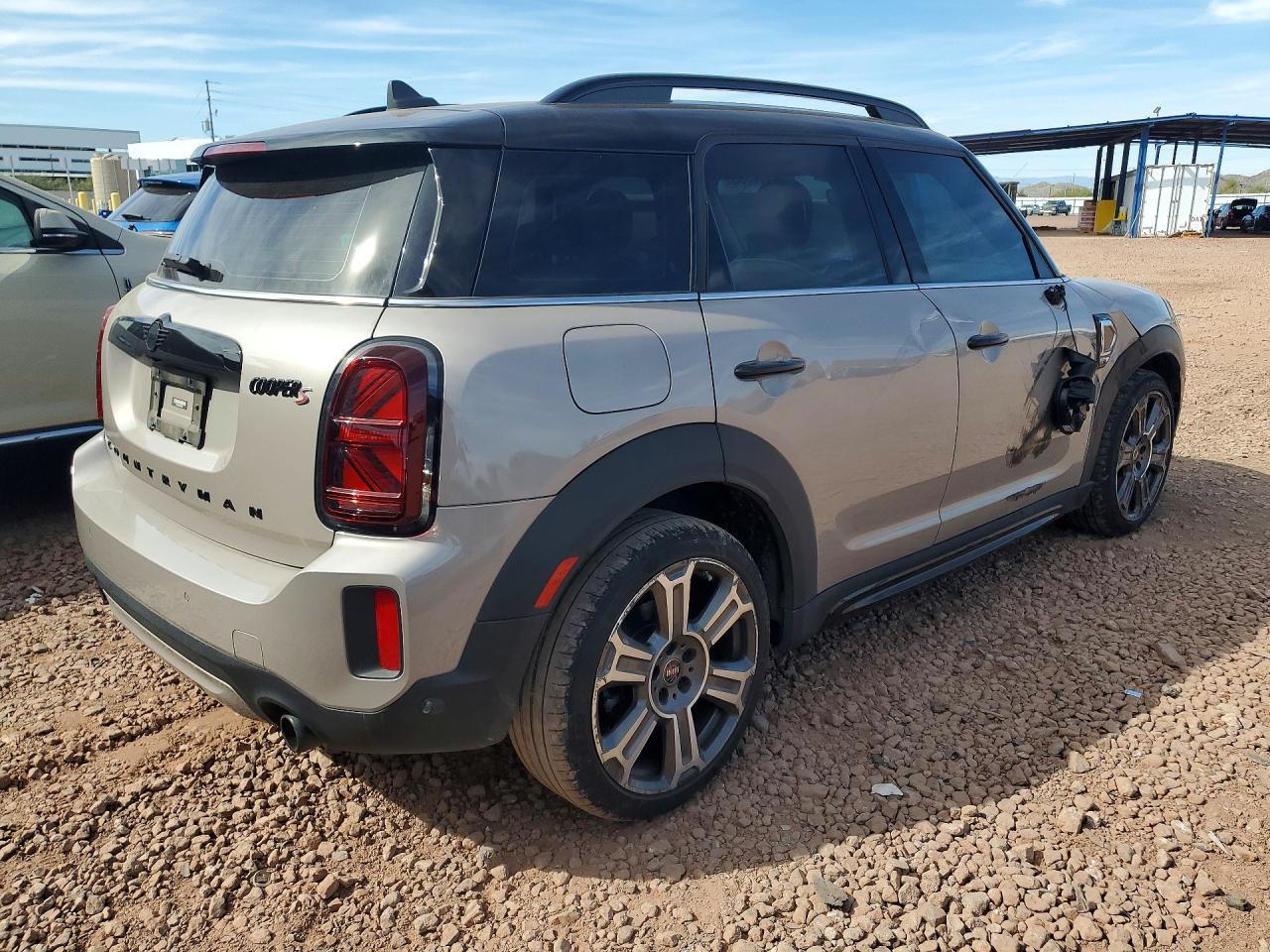 2024 Mini Cooper S Countryman - Image 3