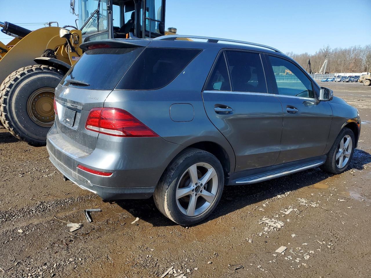 2017 Mercedes-Benz Gle 350 4Matic - Image 3