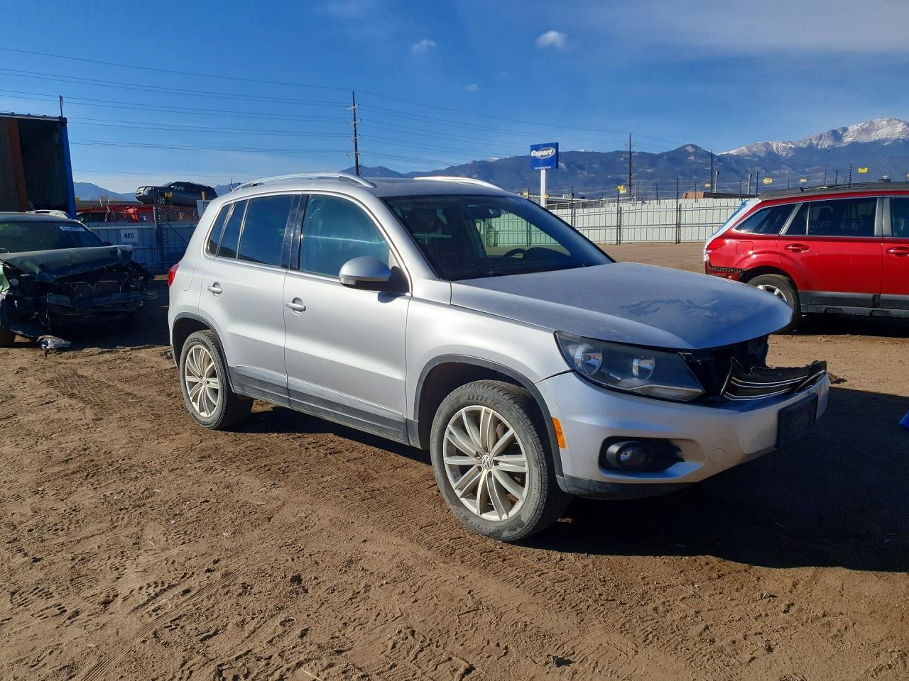 2014 Volkswagen Tiguan S - Image 4