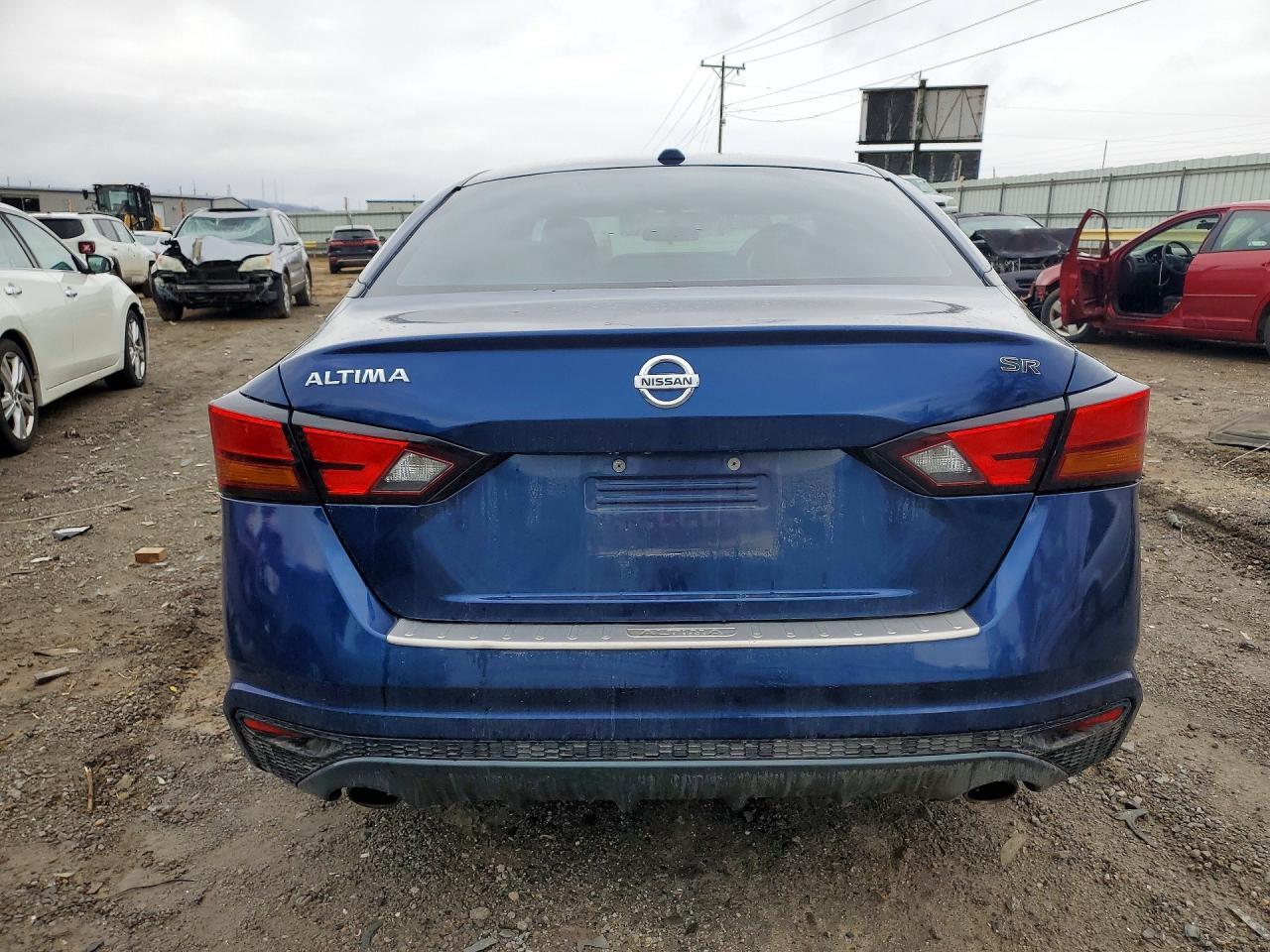 2019 Nissan Altima 2.5 Sr - Image 6