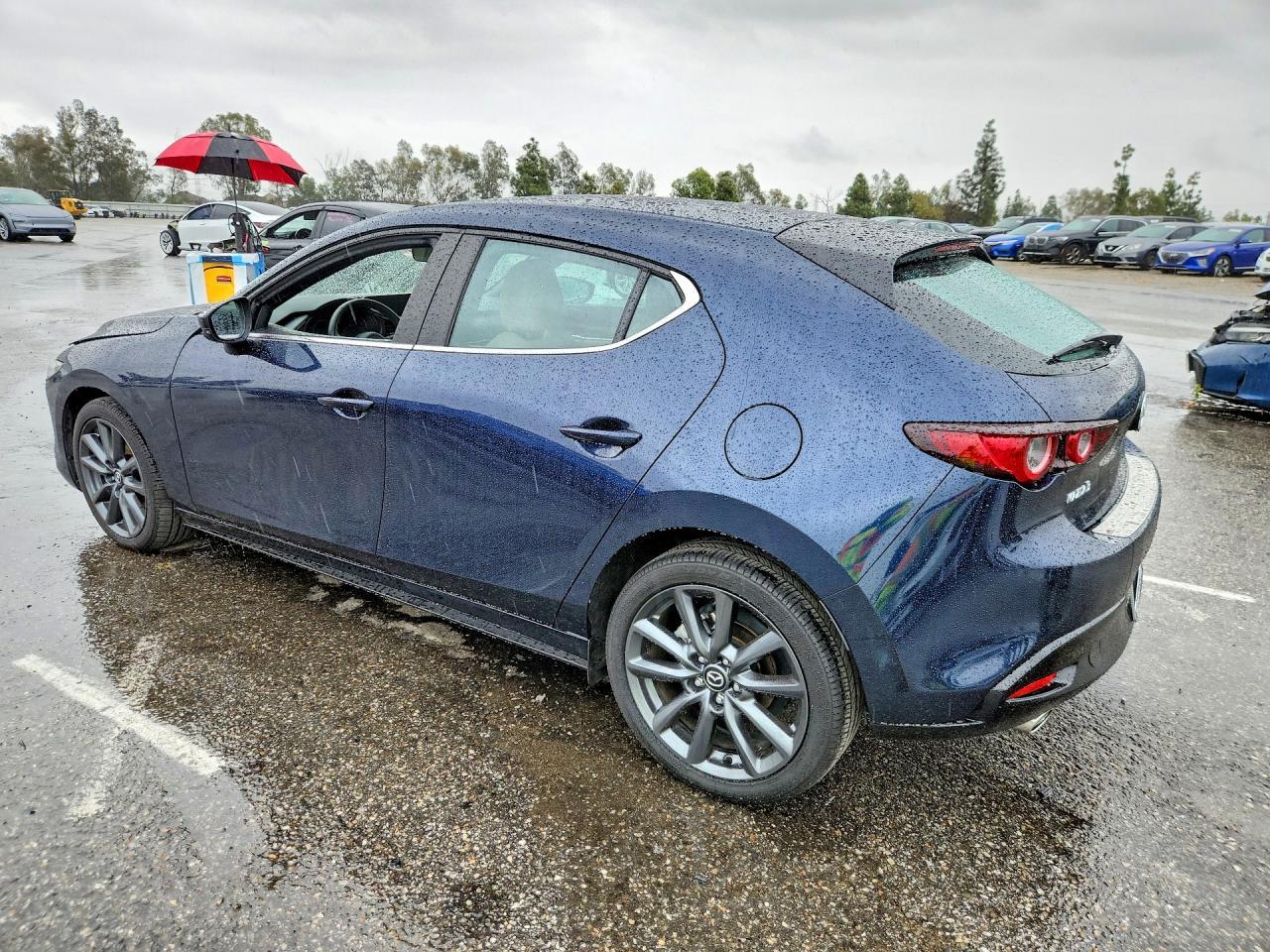 2024 Mazda 3 Preferred - Image 2