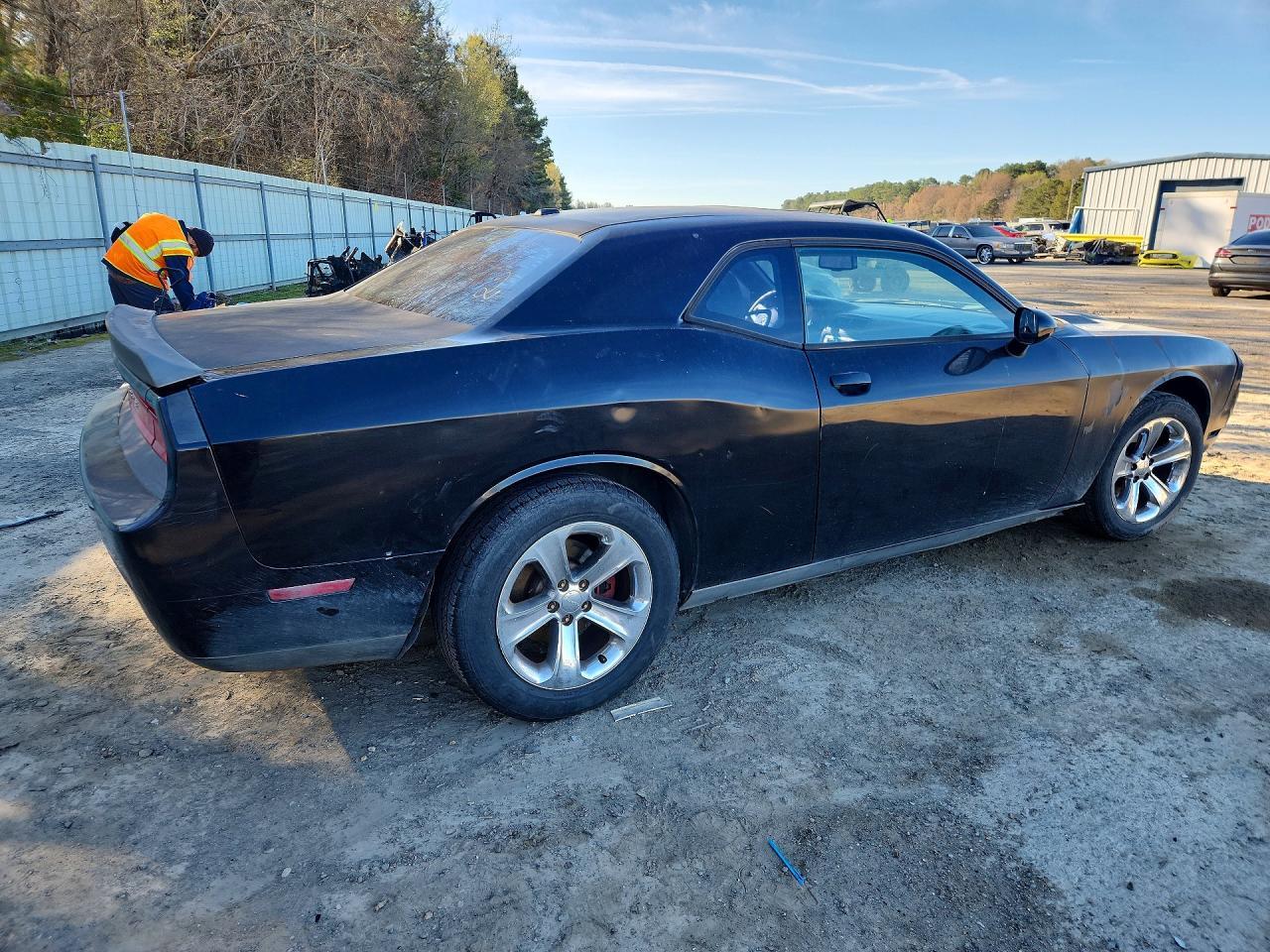 2012 Dodge Challenger Sxt - Фото 3