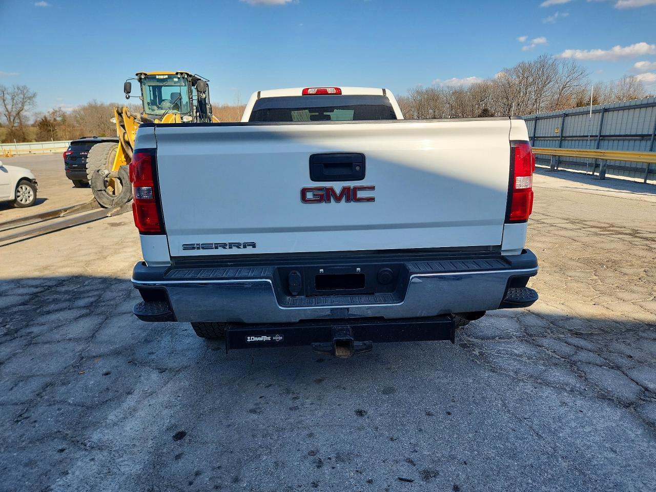 2018 GMC Sierra K2500 Sle - Image 6