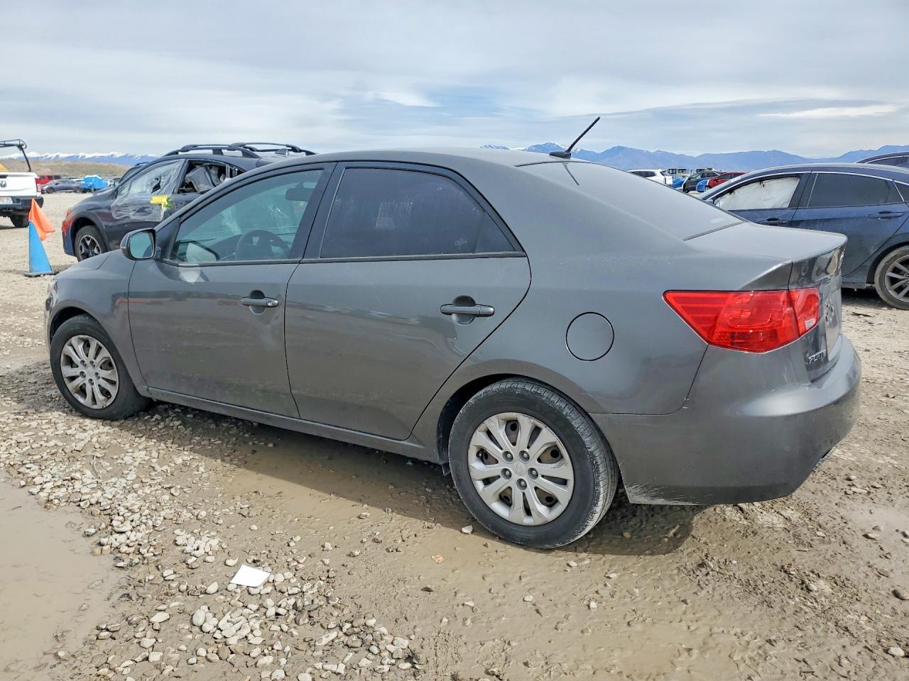 2013 Kia Forte Ex - Image 2