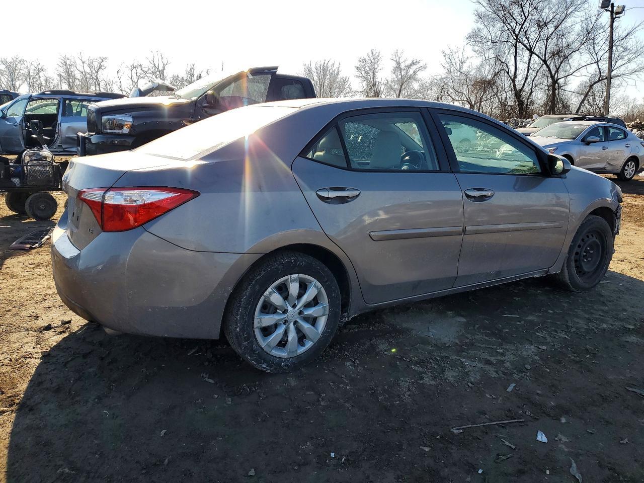 2016 Toyota Corolla - Фото 3