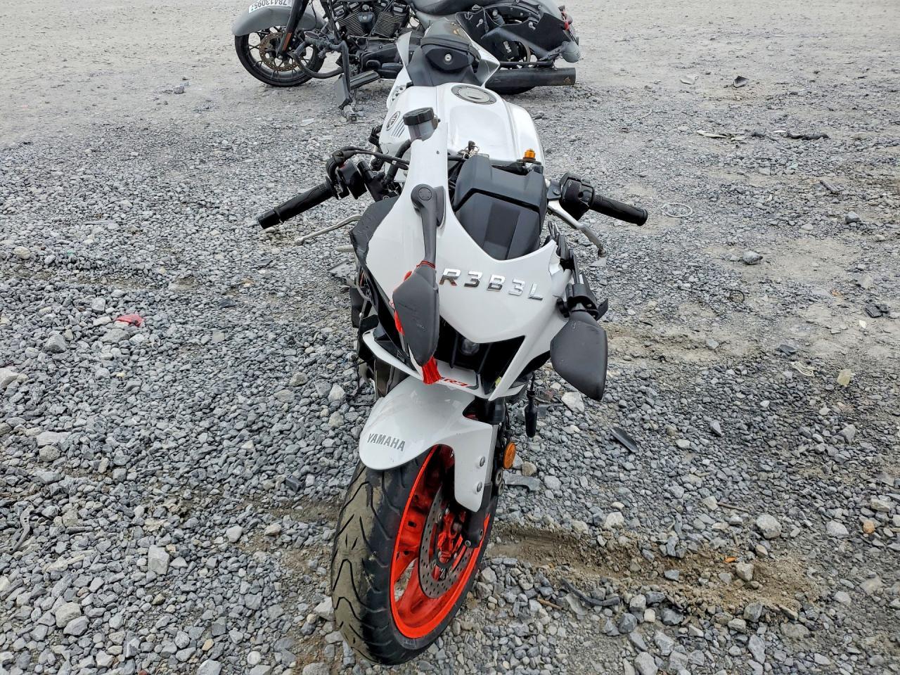 2023 Yamaha Yzfr7 - Фото 2