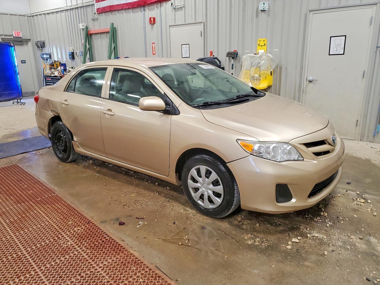2012 Toyota Corolla L - Фото 4