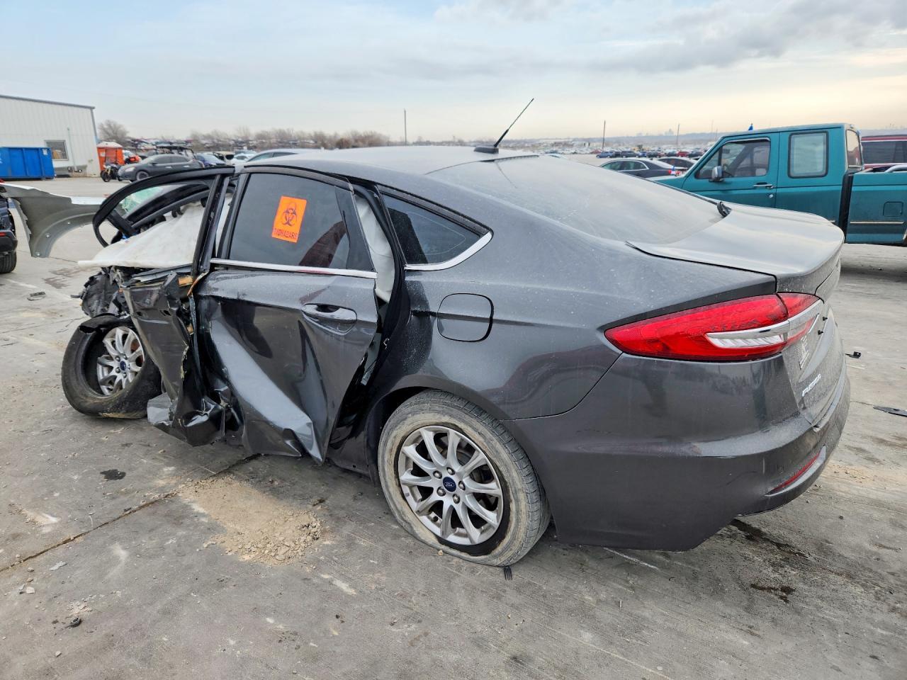 2017 Ford Fusion Se - Image 2