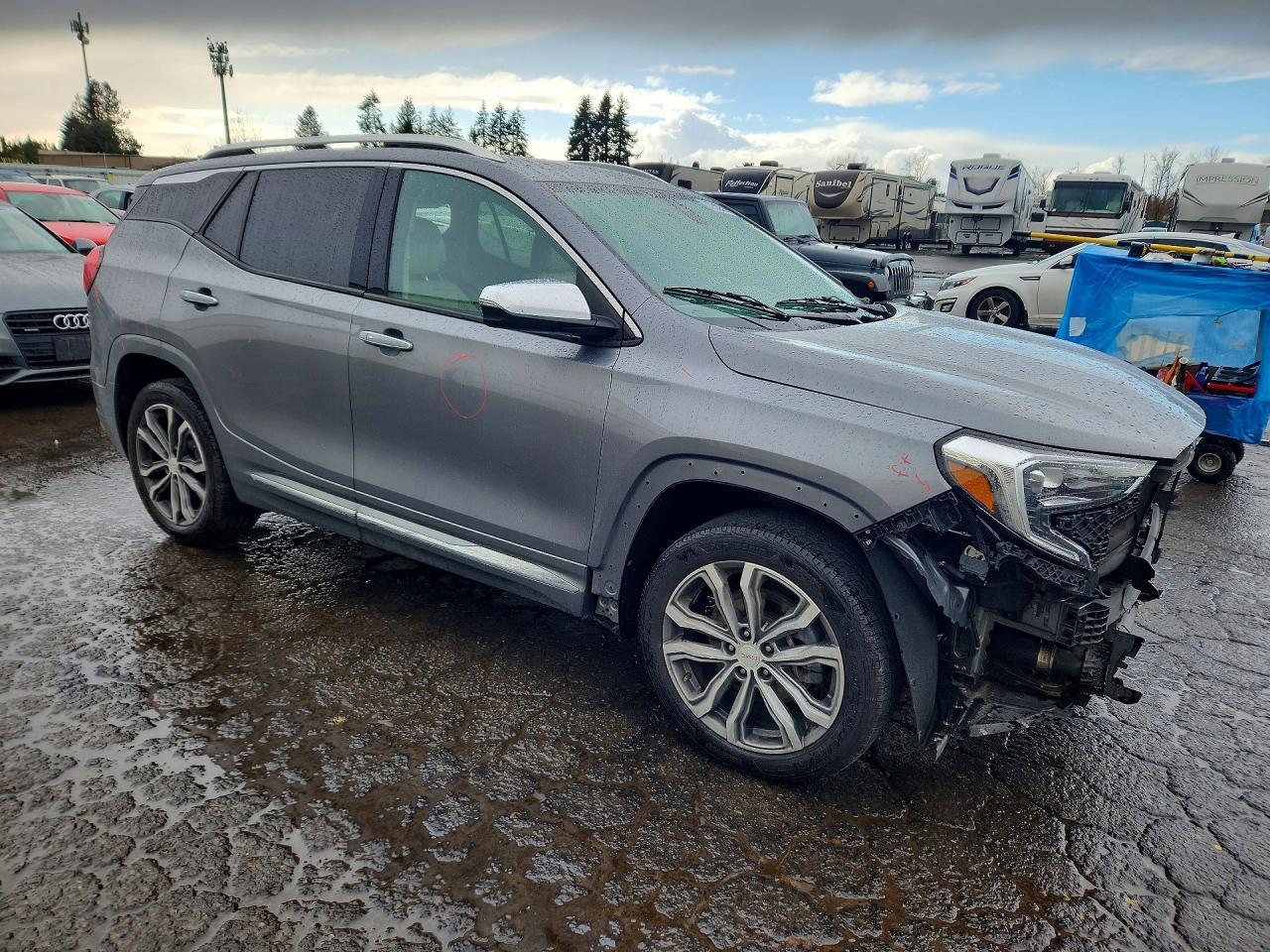 2018 GMC Terrain Denali - Image 4
