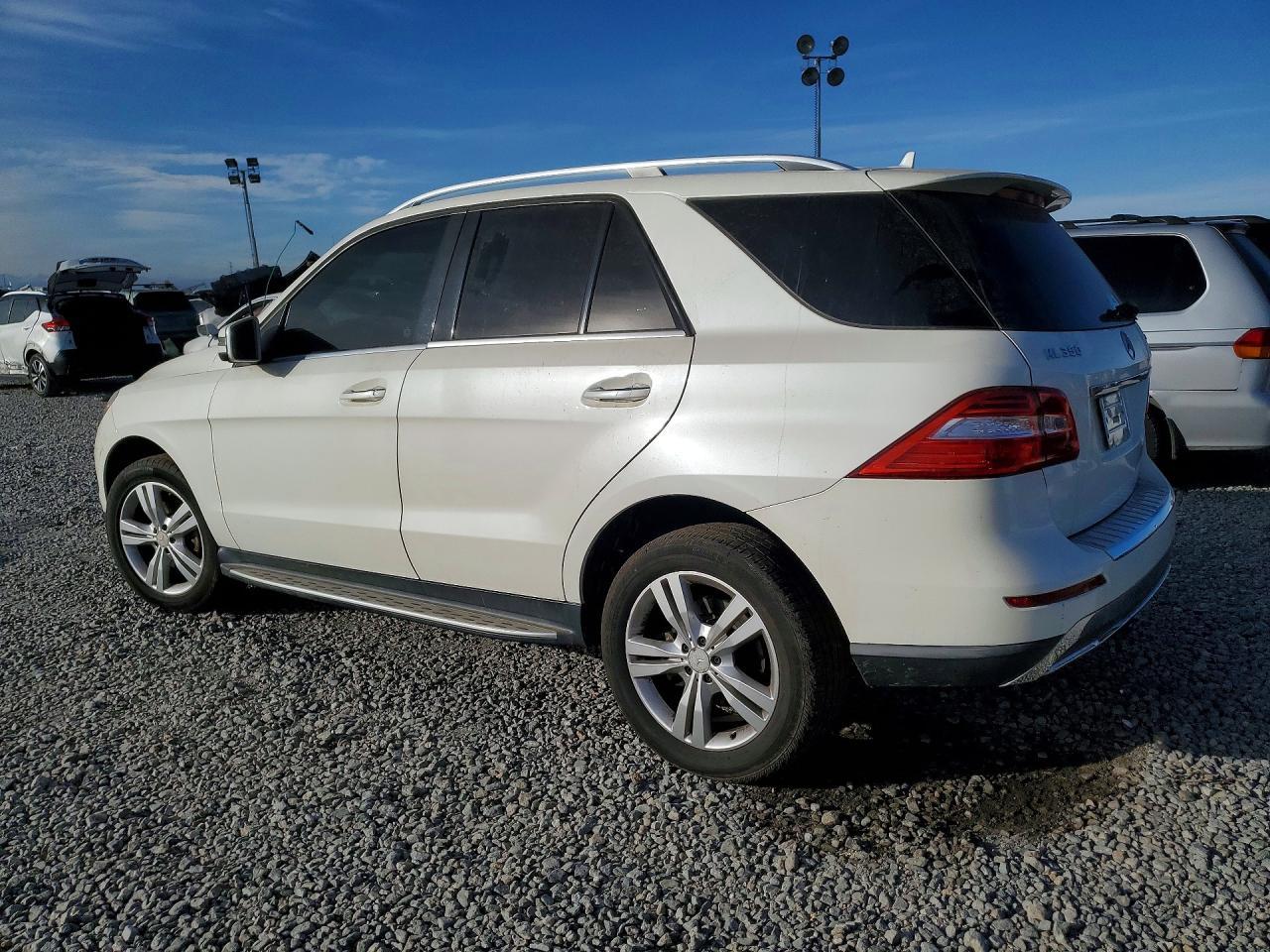 2014 Mercedes-Benz Ml 350 Bluetec - Фото 2