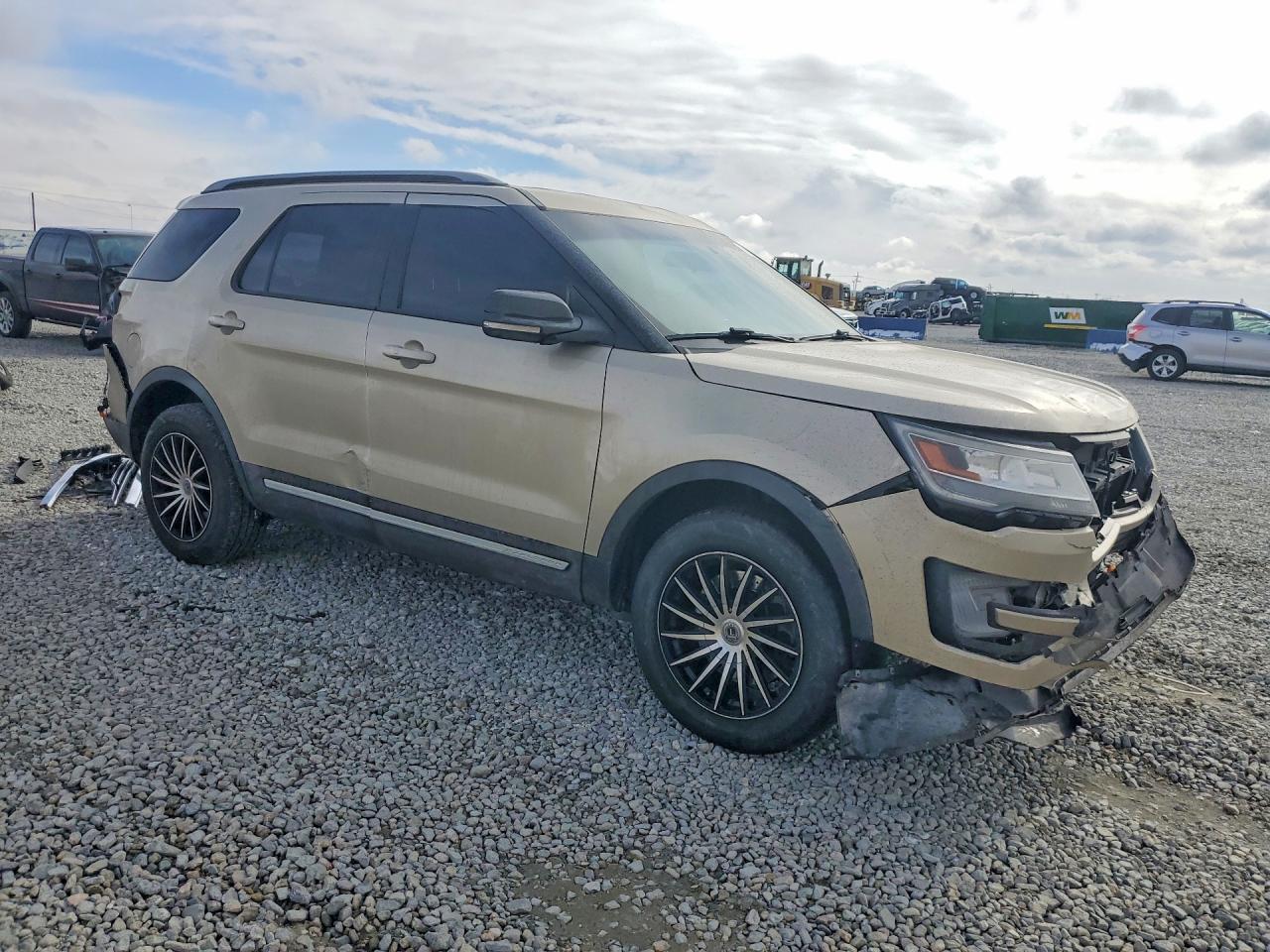 2017 Ford Explorer Xlt - Фото 4