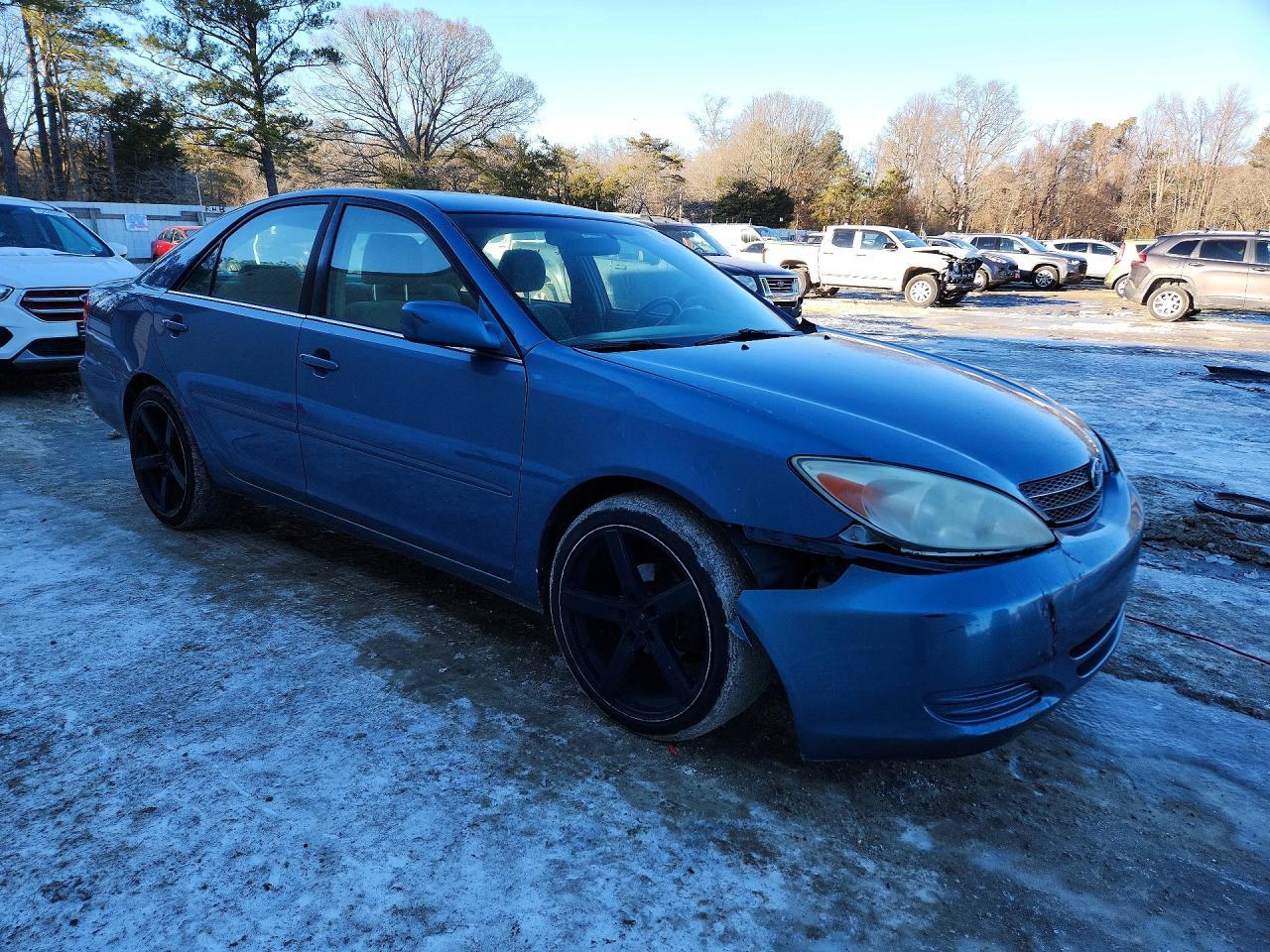 2004 Toyota Camry Le - Фото 4