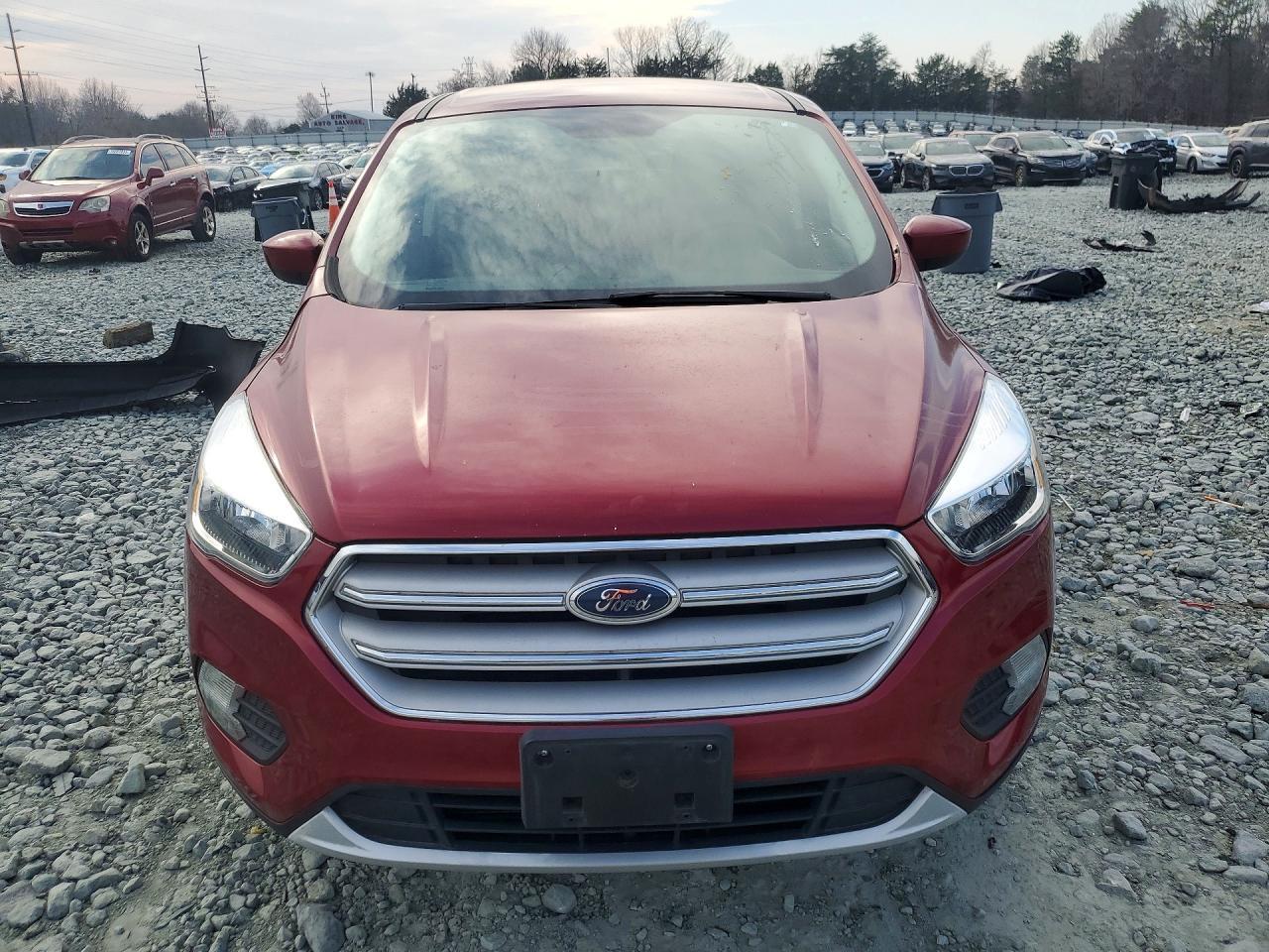 2019 Ford Escape Se - Фото 5