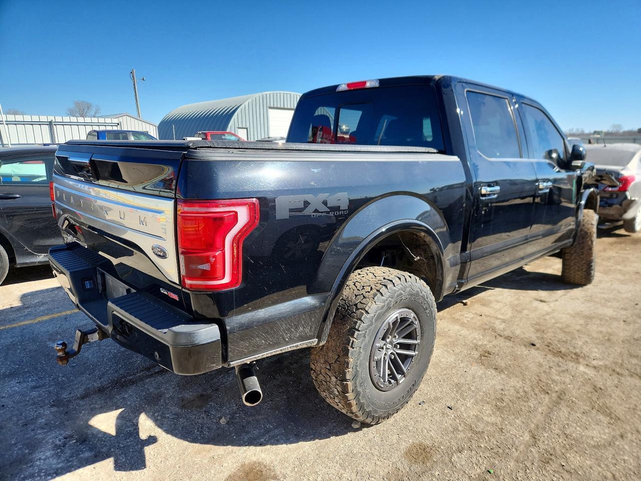 2016 Ford F150 Supercrew - Фото 3