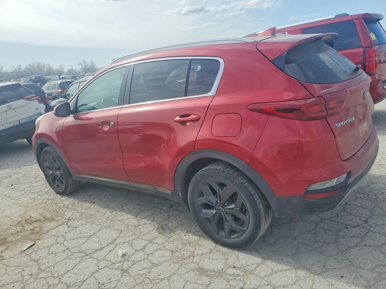 2020 Kia Sportage S - Фото 2