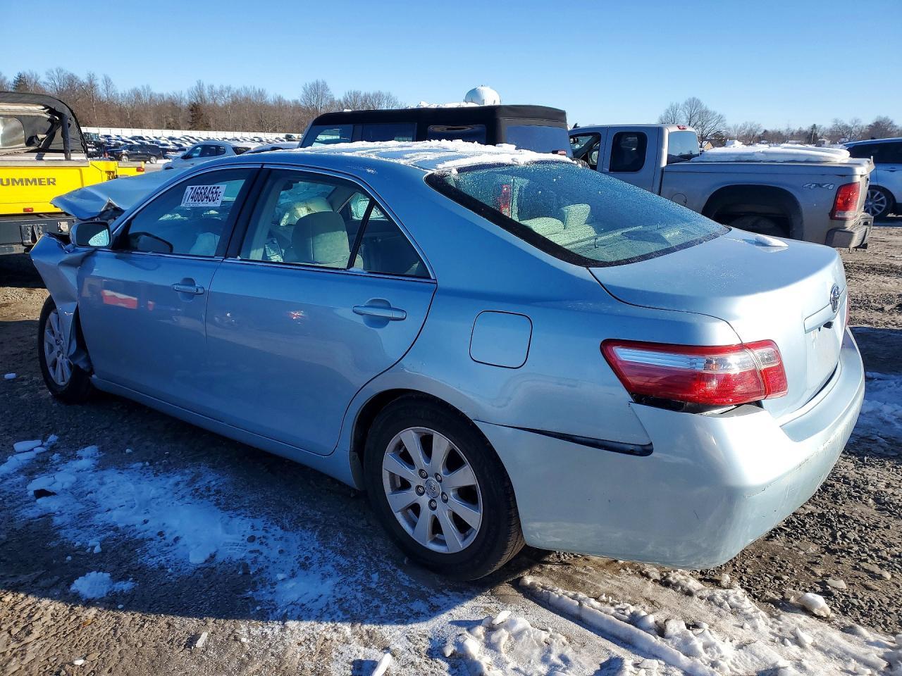 2009 Toyota Camry Base - Фото 2