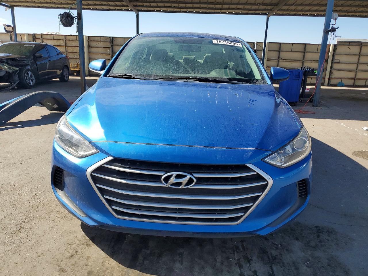 2018 Hyundai Elantra Se - Image 5