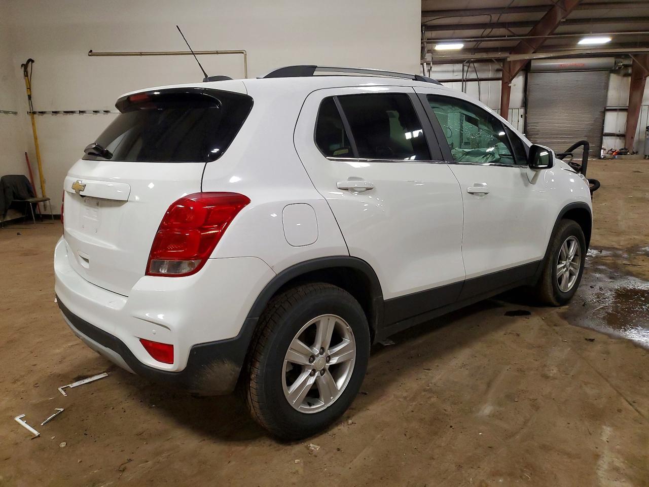 2019 Chevrolet Trax 1Lt - Image 3