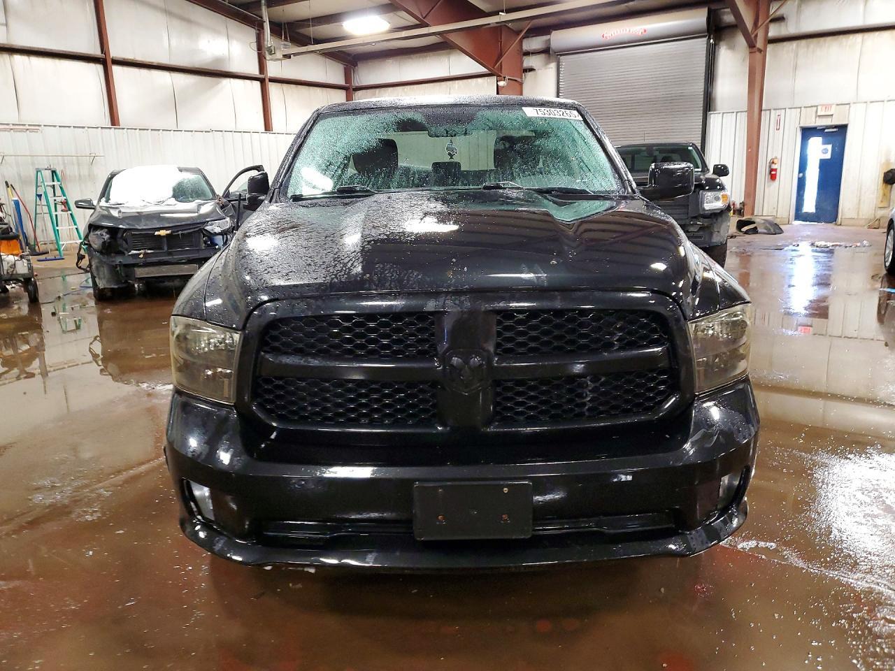 2019 Ram 1500 Classic Tradesman - Фото 5
