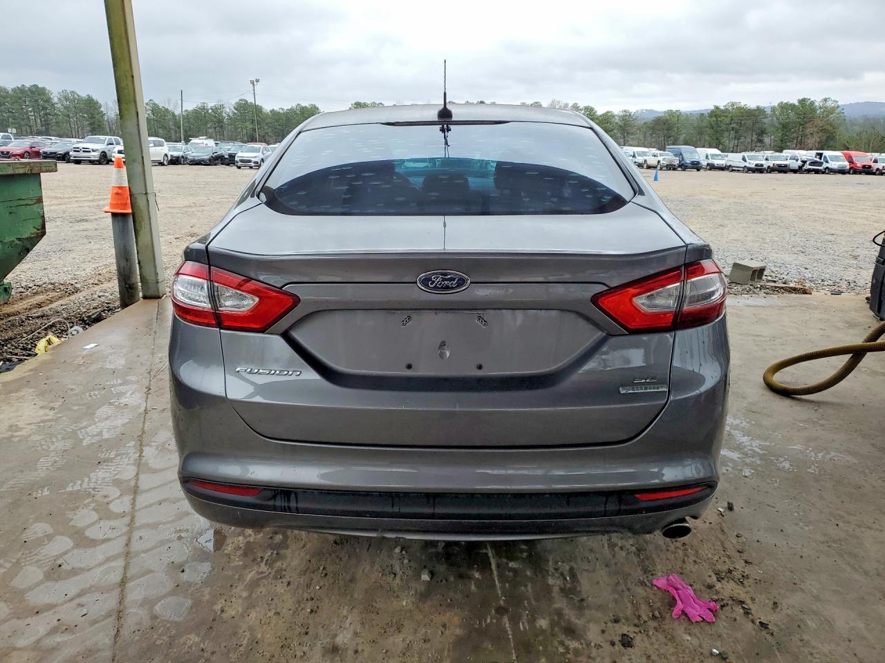 2013 Ford Fusion Se - Фото 6