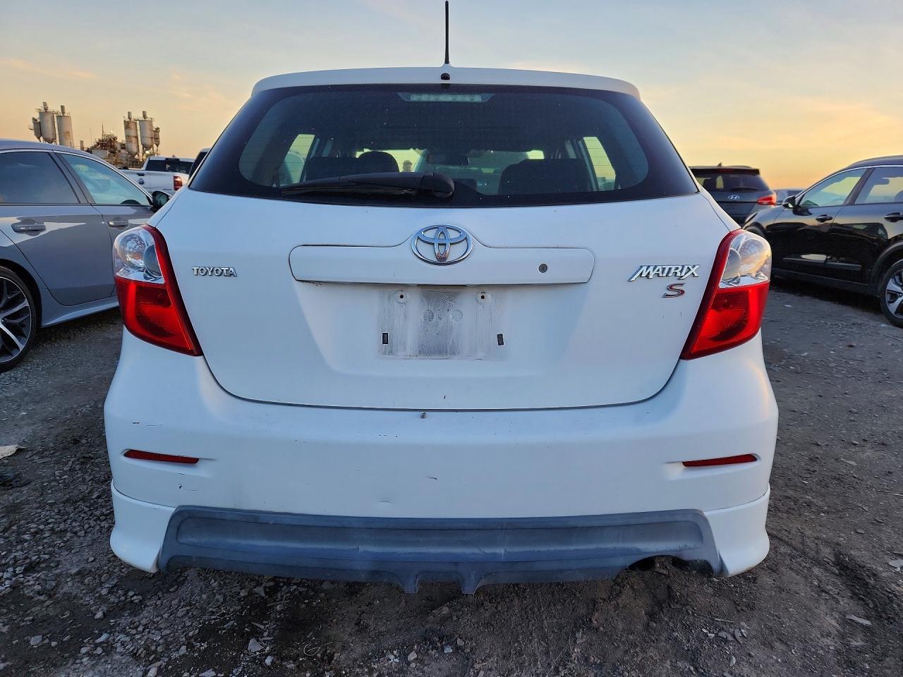 2009 Toyota Corolla Matrix S - Image 6