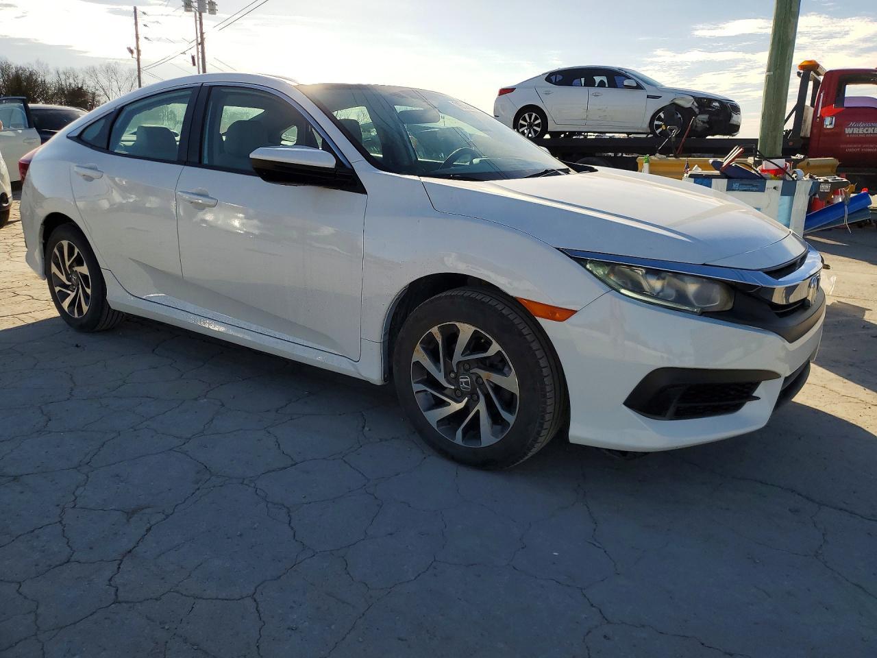 2016 Honda Civic Lx - Фото 4