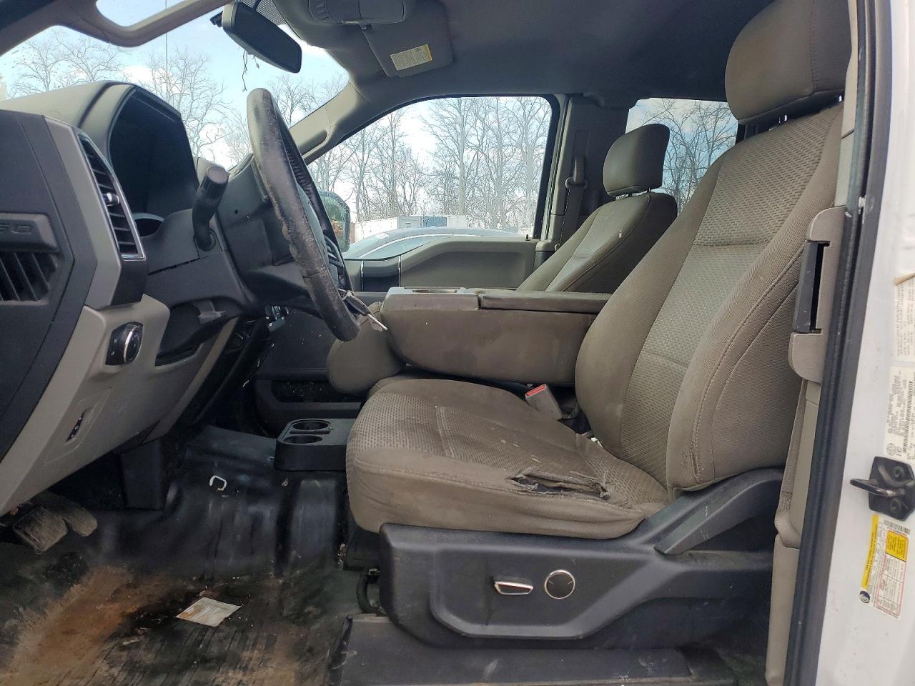 2017 Ford F150 Super Cab - Фото 7