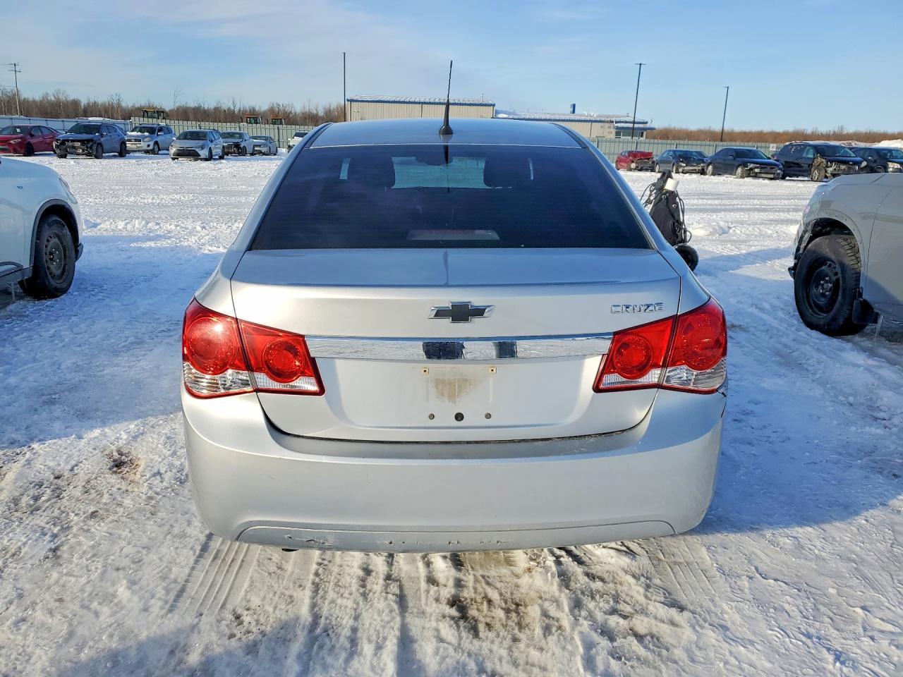 2013 Chevrolet Cruze Ls - Фото 6