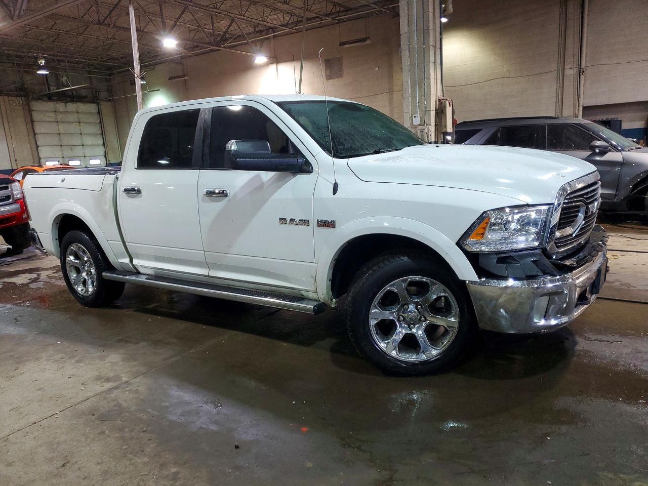 2014 Ram 1500 Laramie - Фото 4