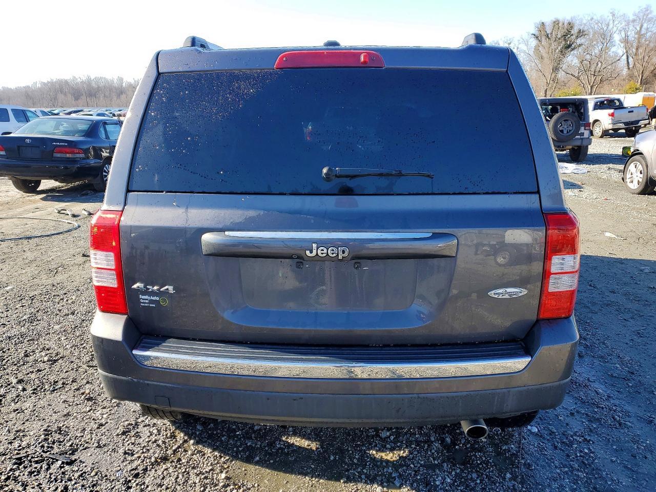 2016 Jeep Patriot Latitude - Фото 6