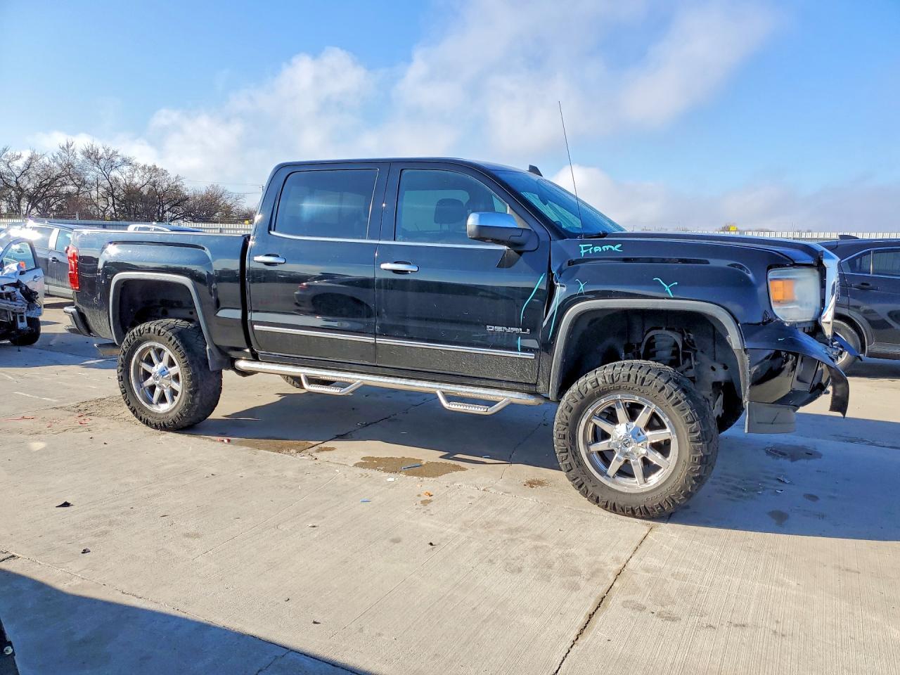 2015 GMC Sierra C1500 Denali - Image 4