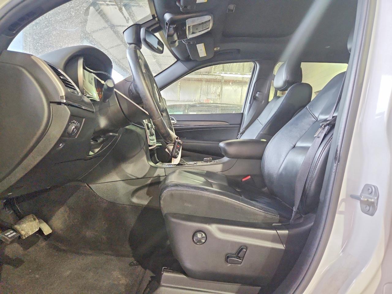 2018 Jeep Grand Cherokee Limited - Image 7