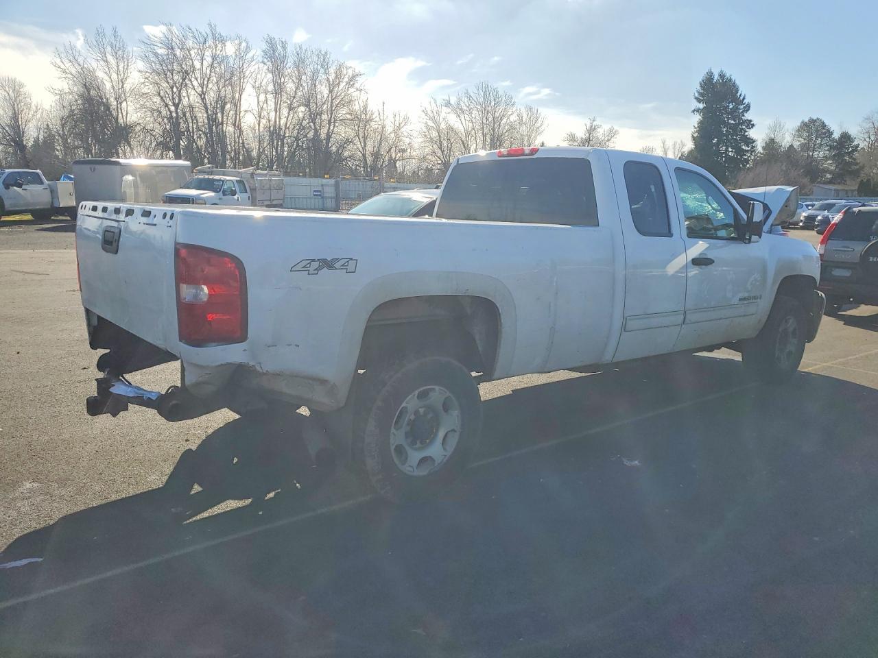 2009 Chevrolet Silverado K3500 - Фото 3