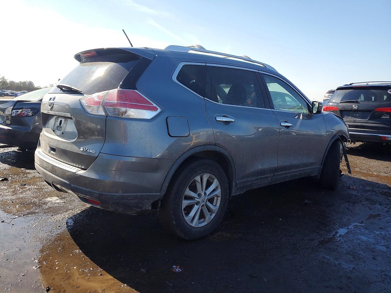 2015 Nissan Rogue Sv - Фото 3