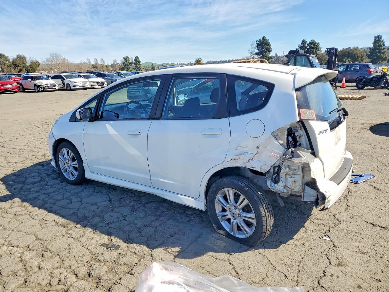 2011 Honda Fit Sport - Фото 2