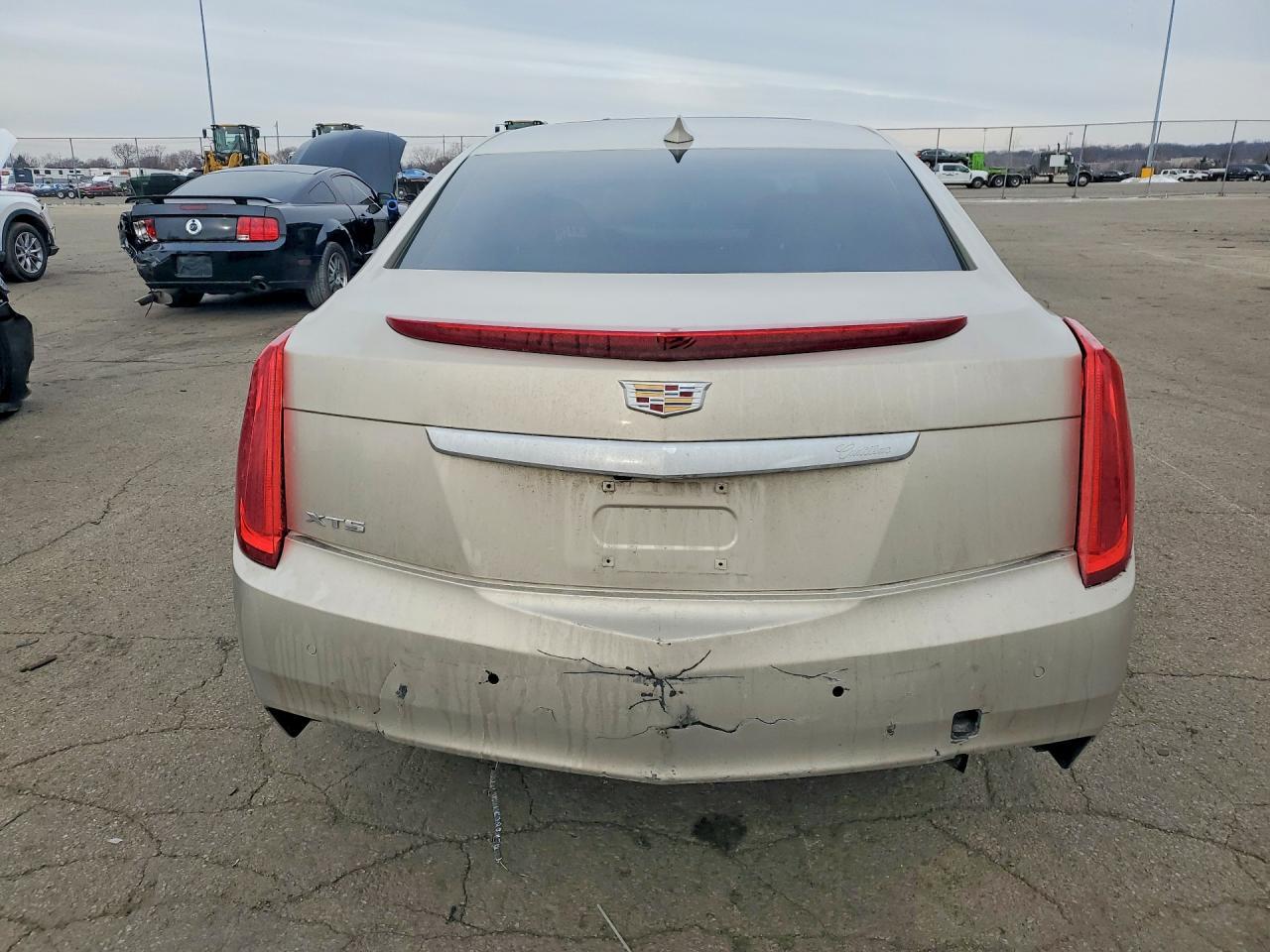 2016 Cadillac Xts Luxury Collection - Image 6