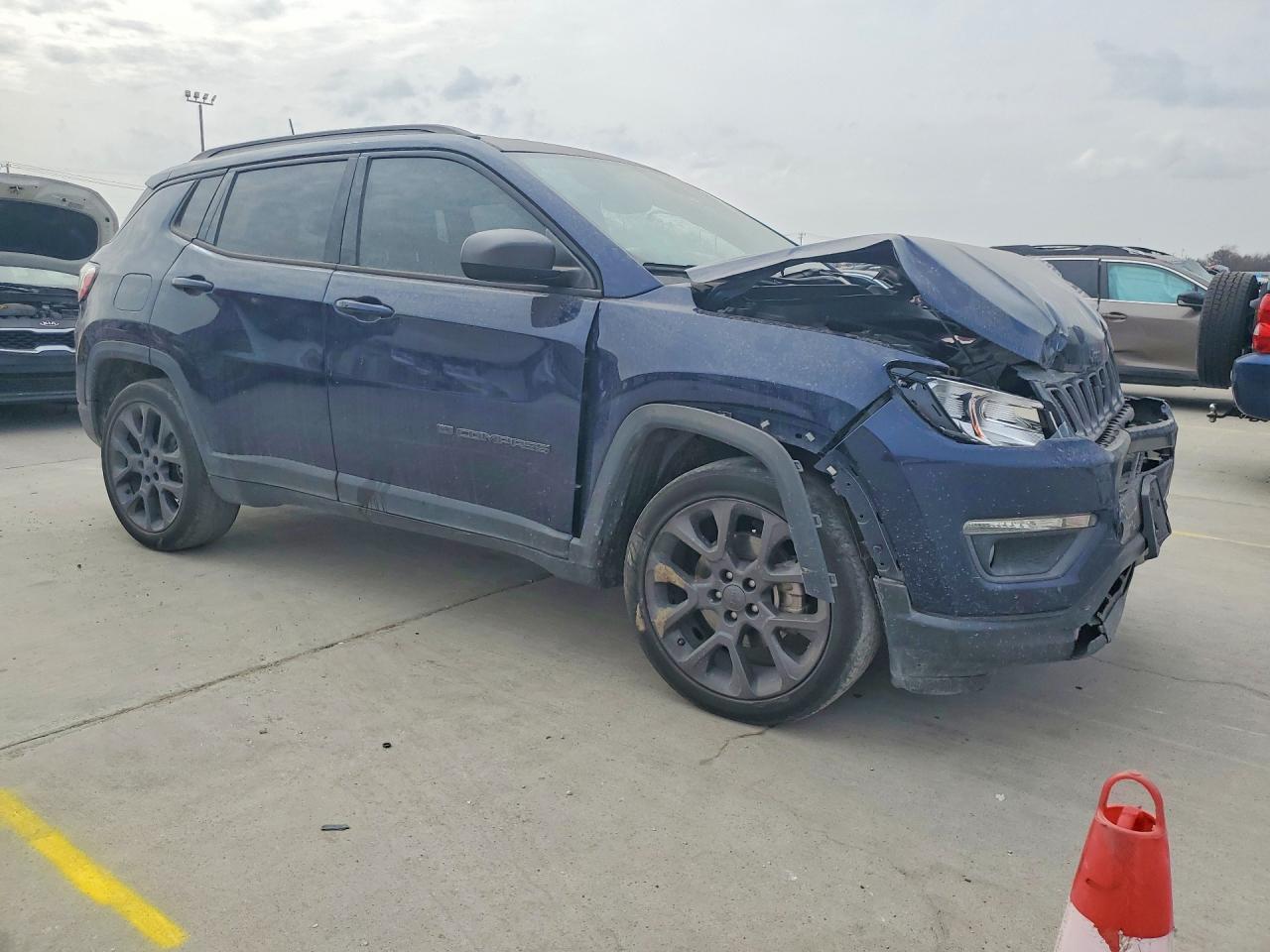 2021 Jeep Compass - Фото 4