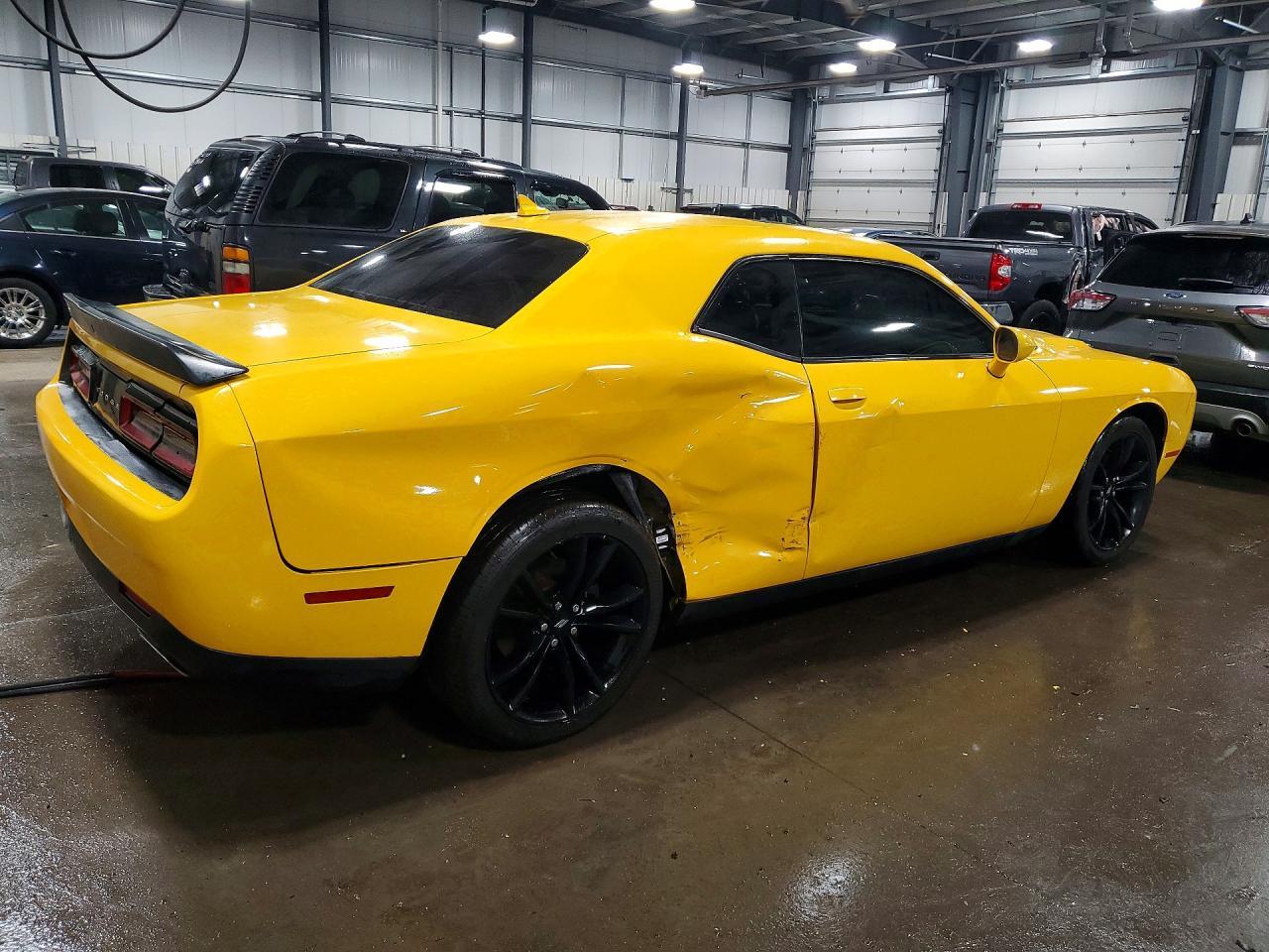 2018 Dodge Challenger Sxt - Image 3