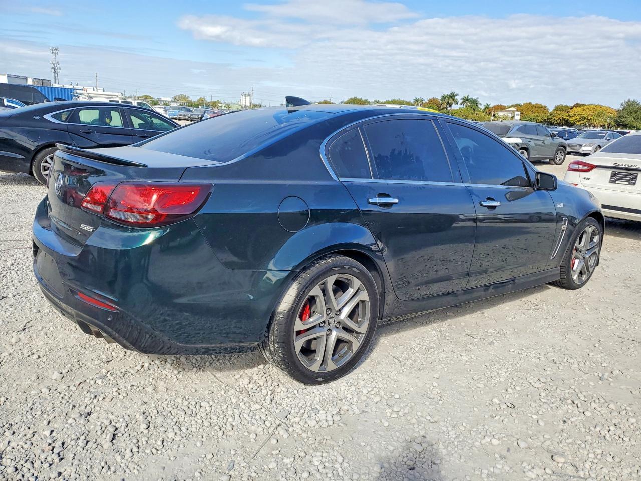 2017 Chevrolet Ss - Фото 3