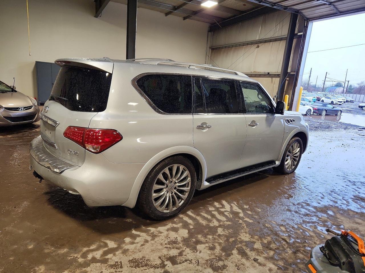 2017 Infiniti Qx80 Base - Image 3