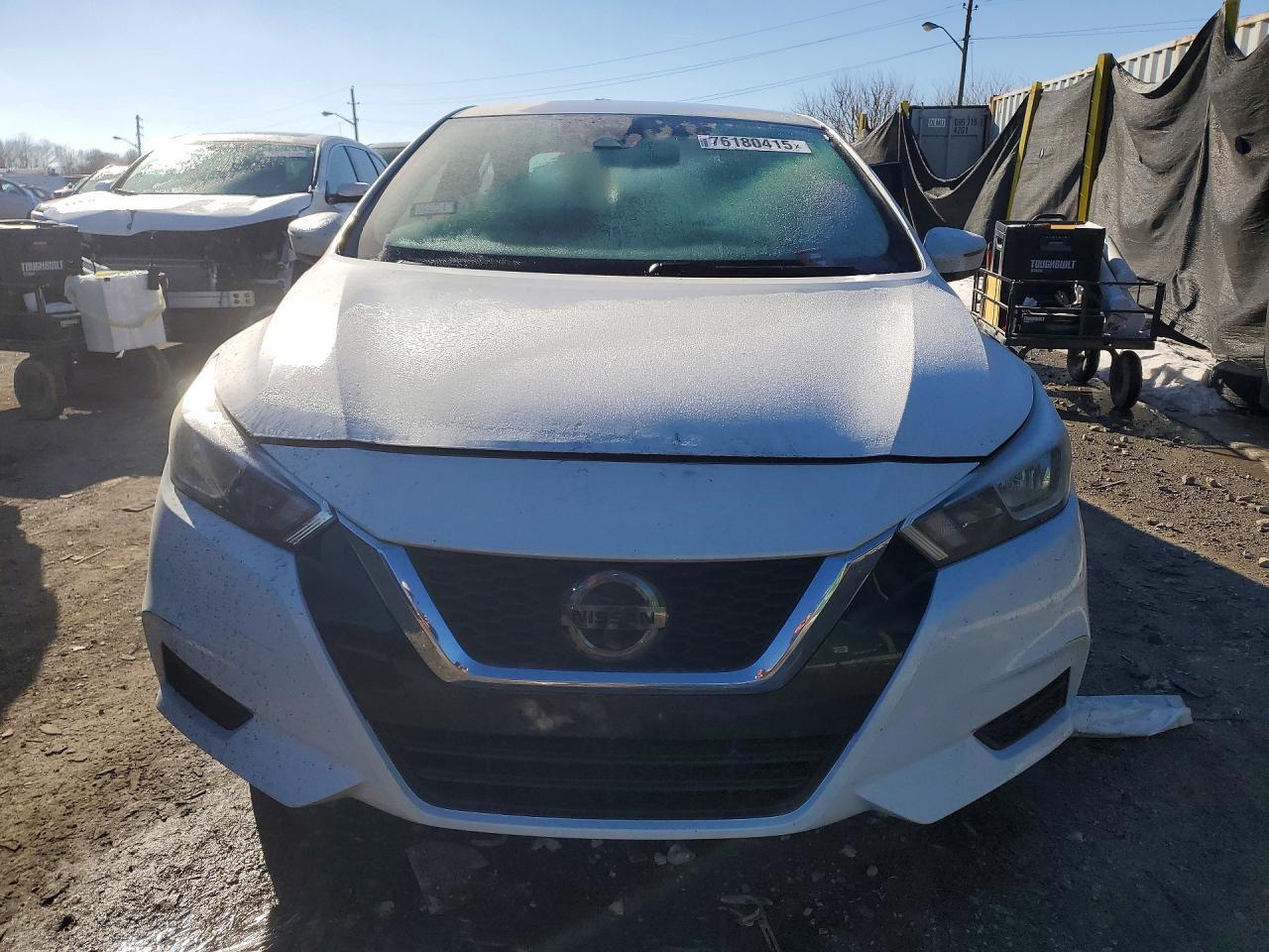 2021 Nissan Versa Sv - Фото 5