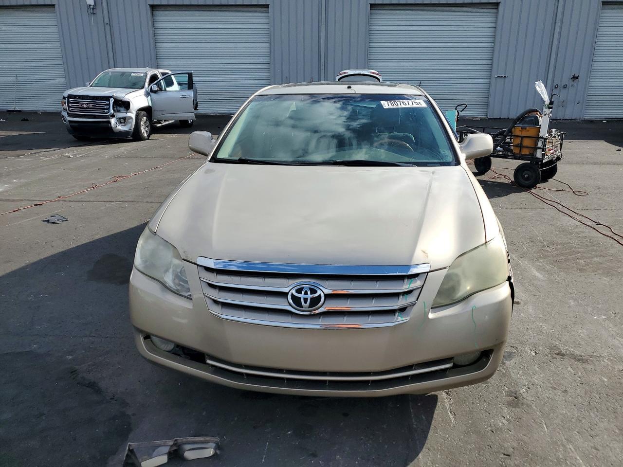 2006 Toyota Avalon - Фото 5
