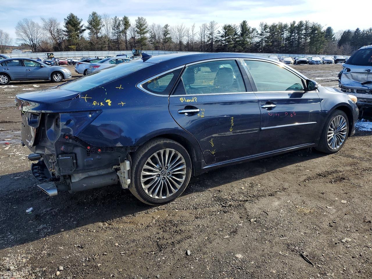 2016 Toyota Avalon Xle - Image 3