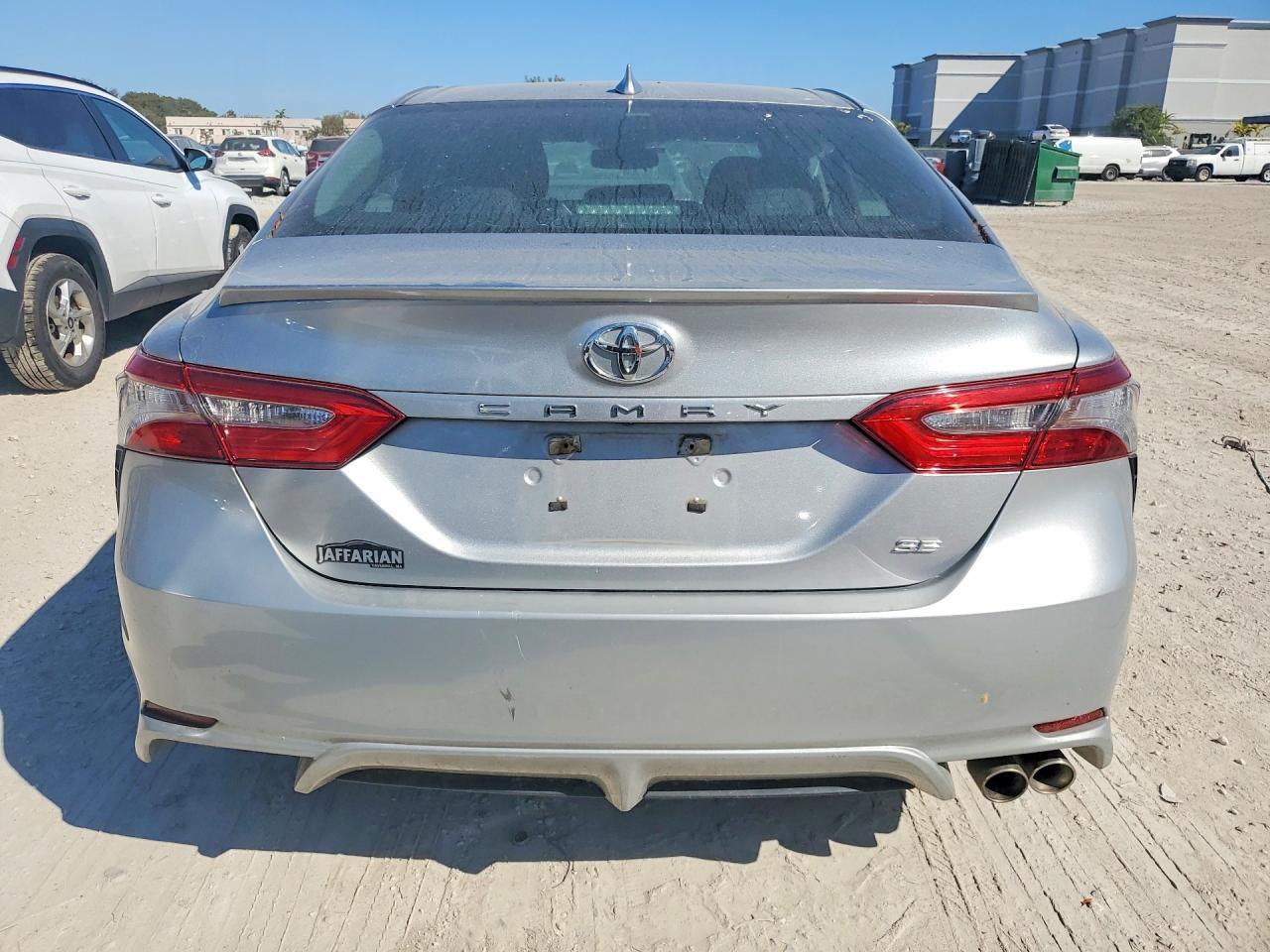 2018 Toyota Camry Se - Image 6