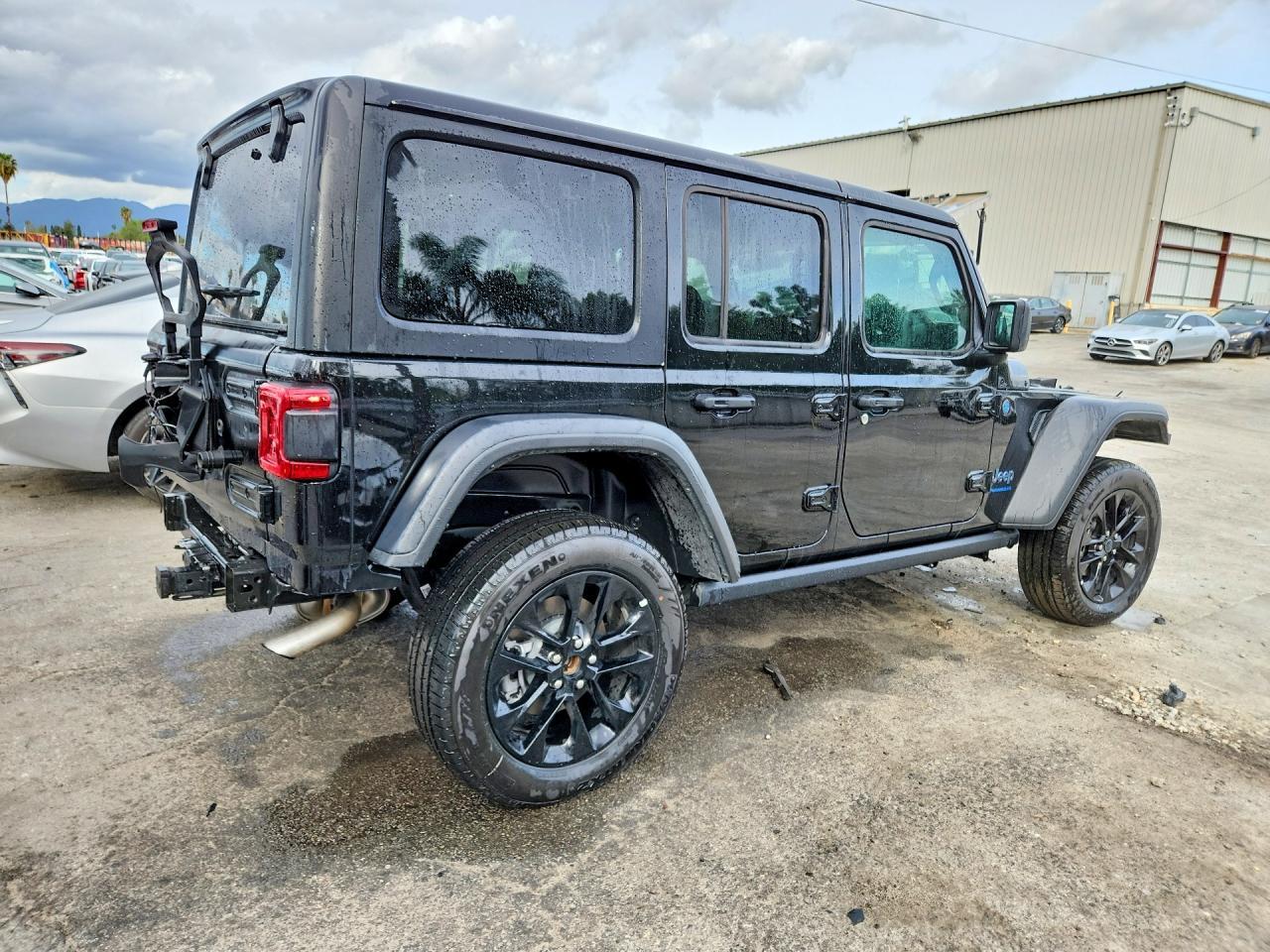2024 Jeep Wrangler 4Xe - Фото 3